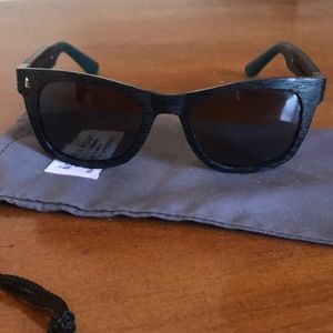 Eco Friendly Sunglasses Made from Ocean Plastics